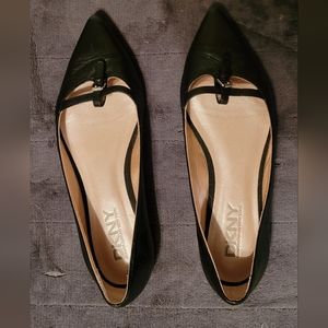 DKNY womens flats